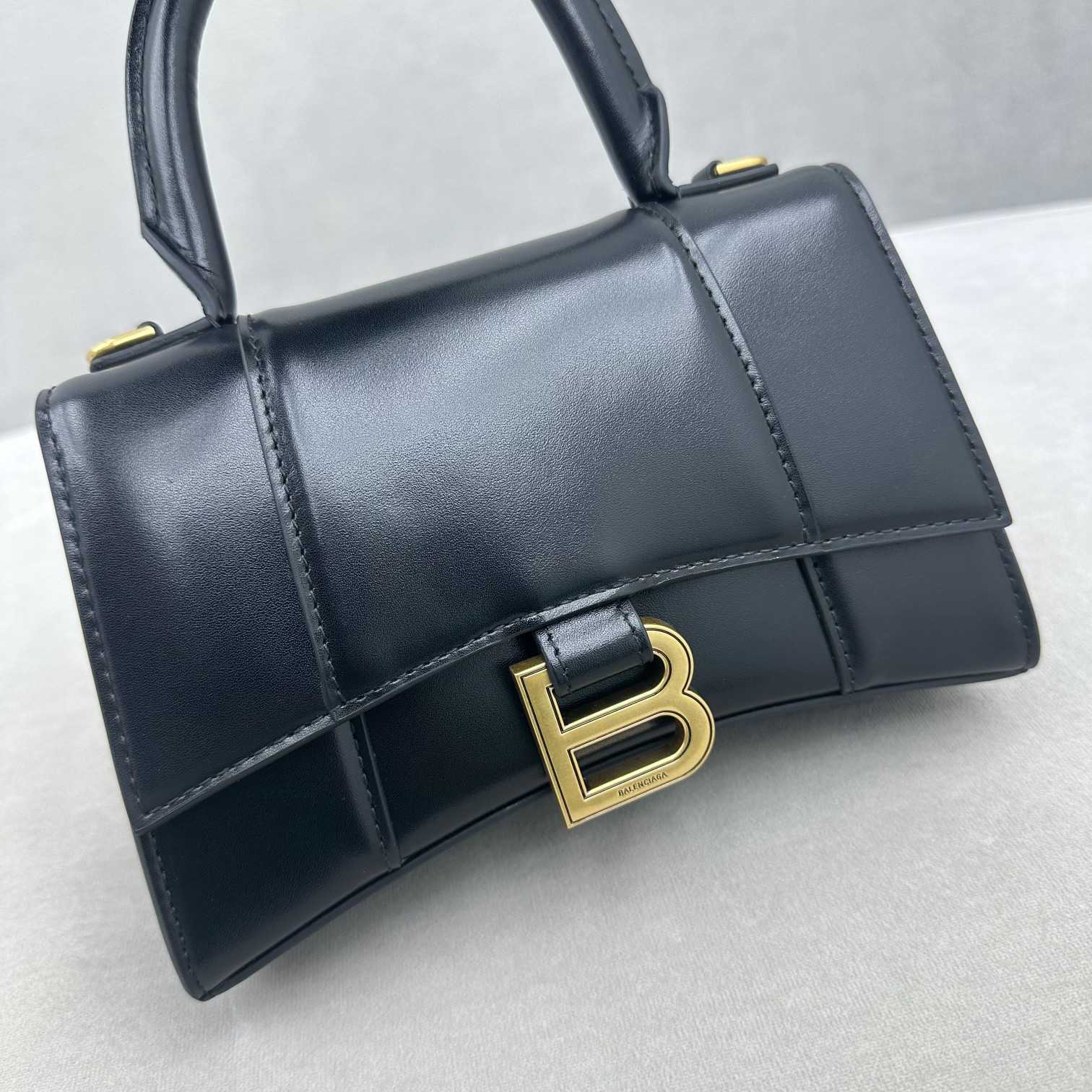 Balenciaga Hourglass Small Handbag In Black (19x8x21cm) - DopestKickz