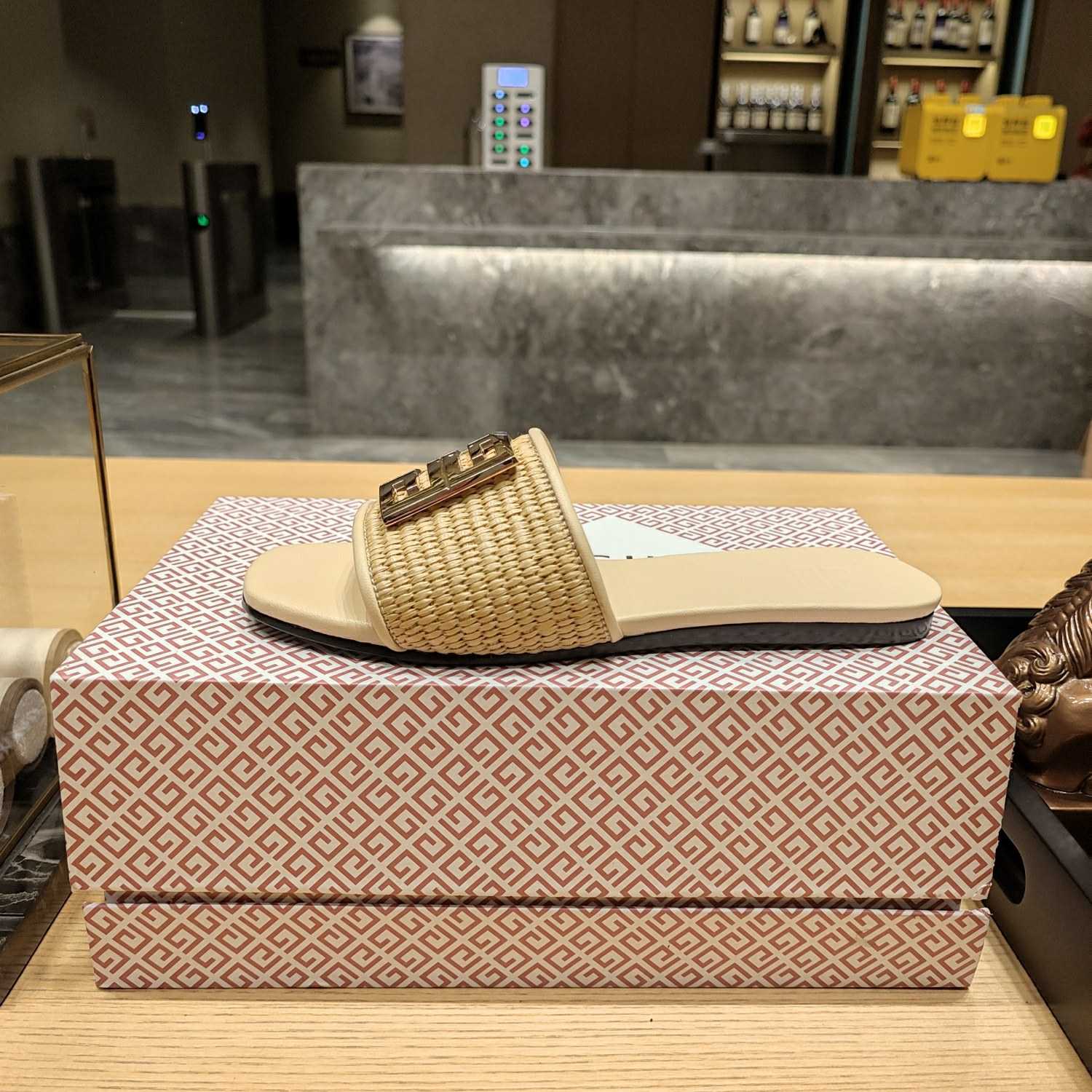Givenchy 4G Flat Mules In Raffia - DopestKickz