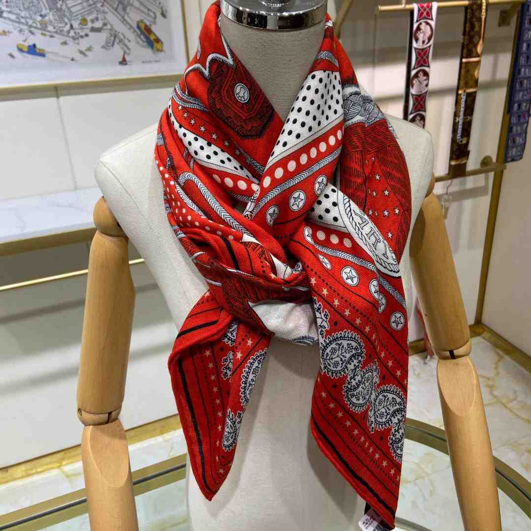 Hermes Zouaves et Dragons Bandana Shawl 140 - DopestKickz