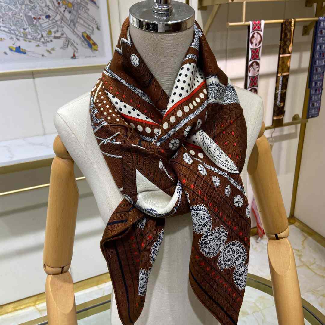 Hermes Zouaves et Dragons Bandana Shawl 140 - DopestKickz
