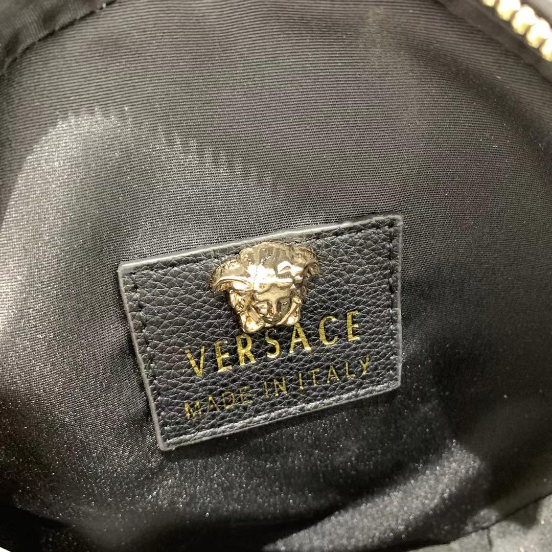  Versace Women's Red Nappa Leather Medusa Evening Bag  (19-19-5cm) - DopestKickz