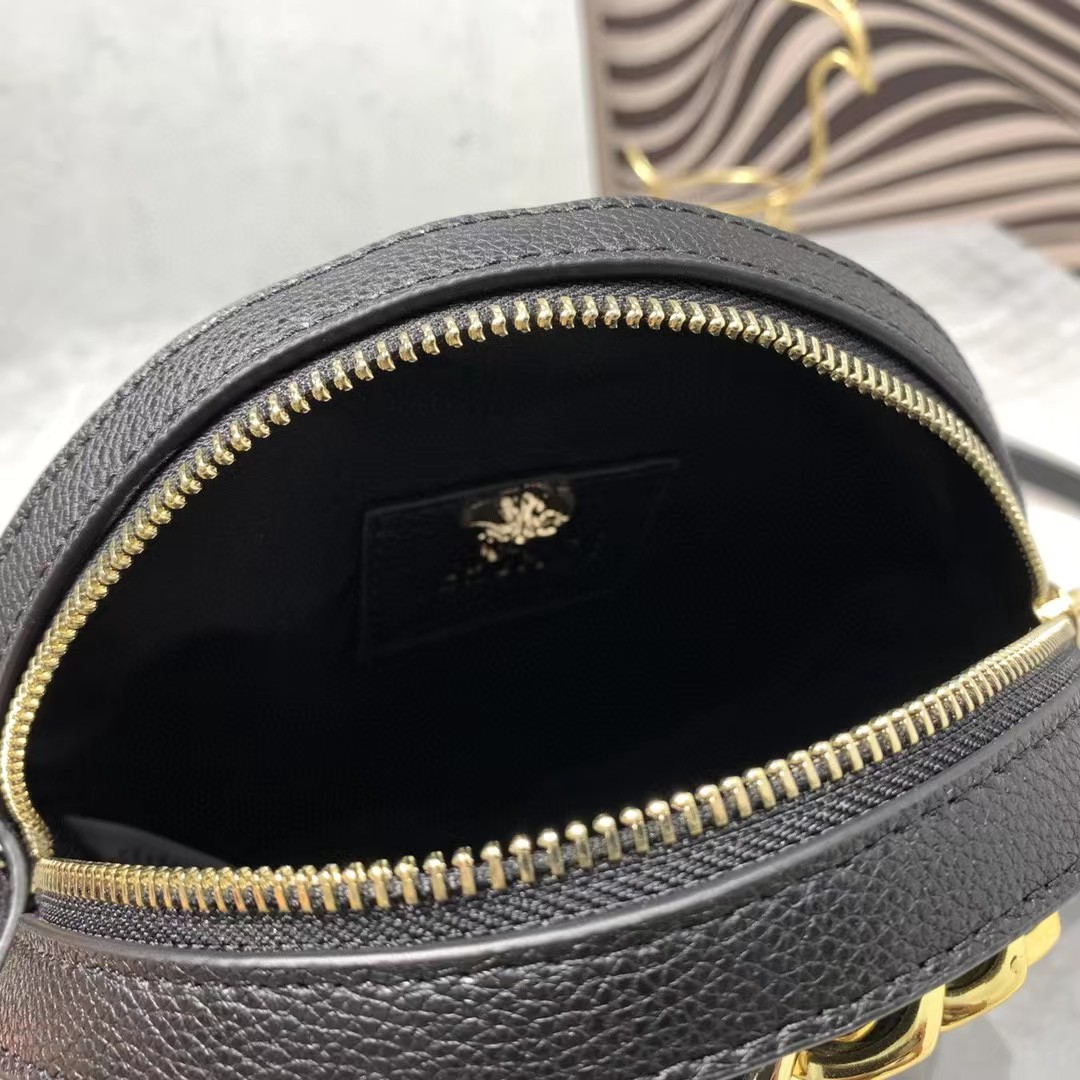  Versace Women's Red Nappa Leather Medusa Evening Bag  (19-19-5cm) - DopestKickz