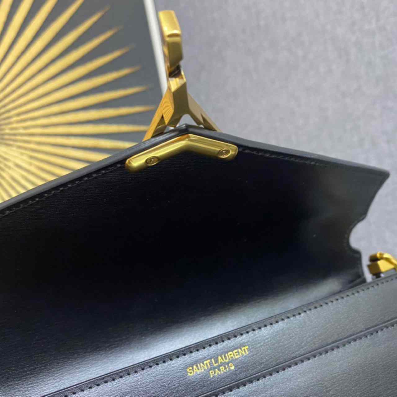 Saint Laurent Black Cassandra Bag (22-16.5-5.5cm) - DopestKickz