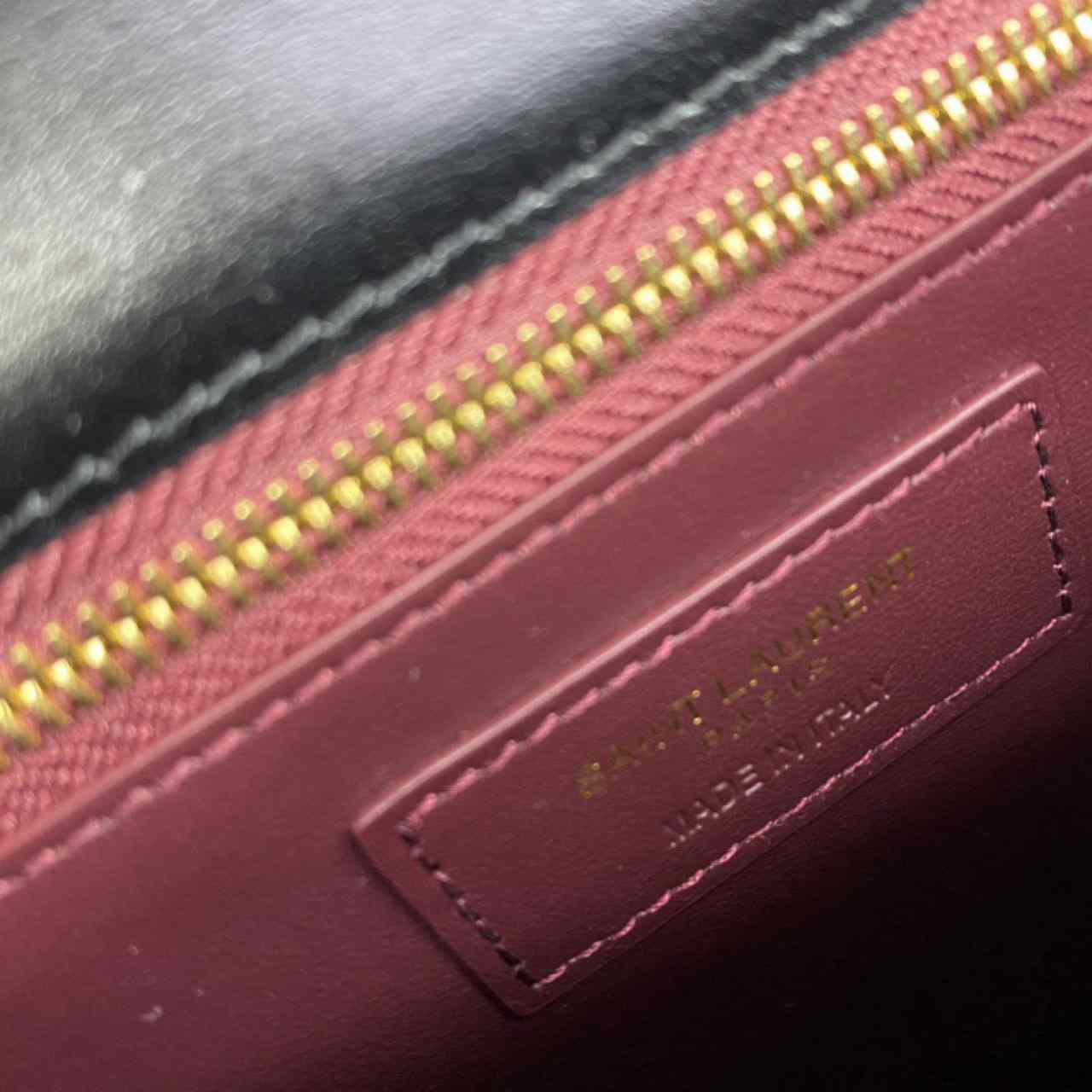 Saint Laurent Black Cassandra Bag (22-16.5-5.5cm) - DopestKickz