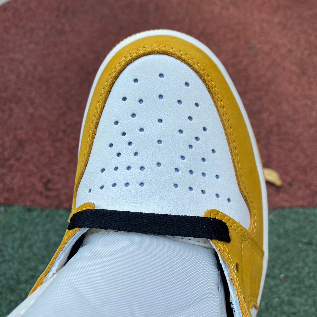 Air Jordan 1 High OG “Yellow Ochre” Sneaker     DZ5485-701 - DopestKickz
