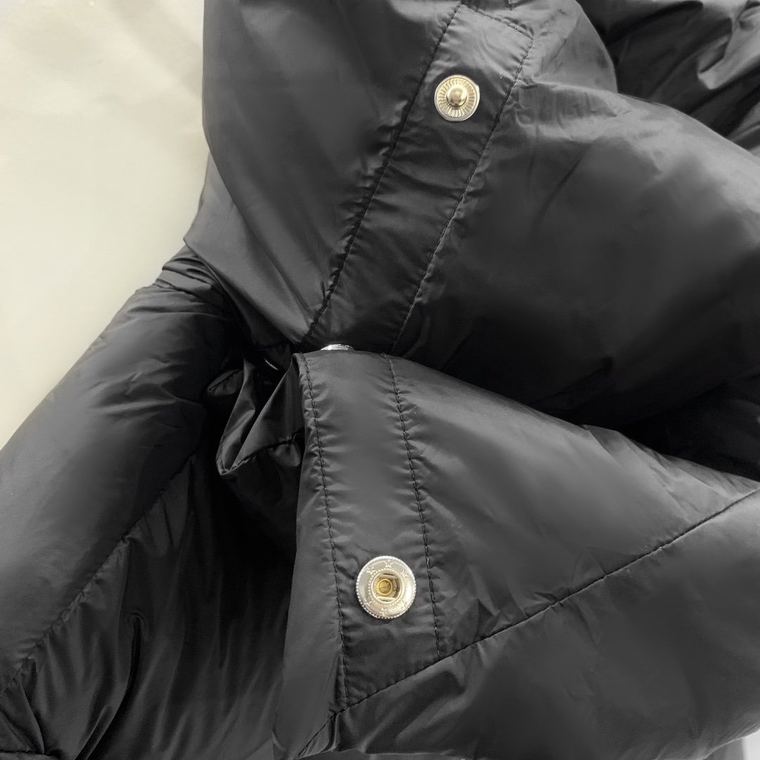 Rick Owens FW23 Luxor Funnel Neck Jkt In Black - DopestKickz