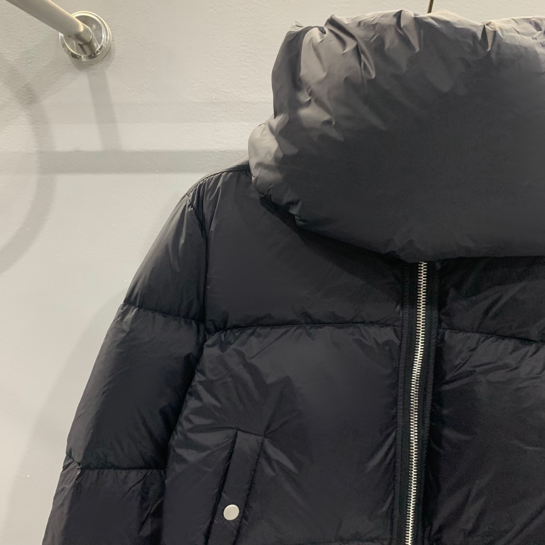 Rick Owens FW23 Luxor Funnel Neck Jkt In Black - DopestKickz