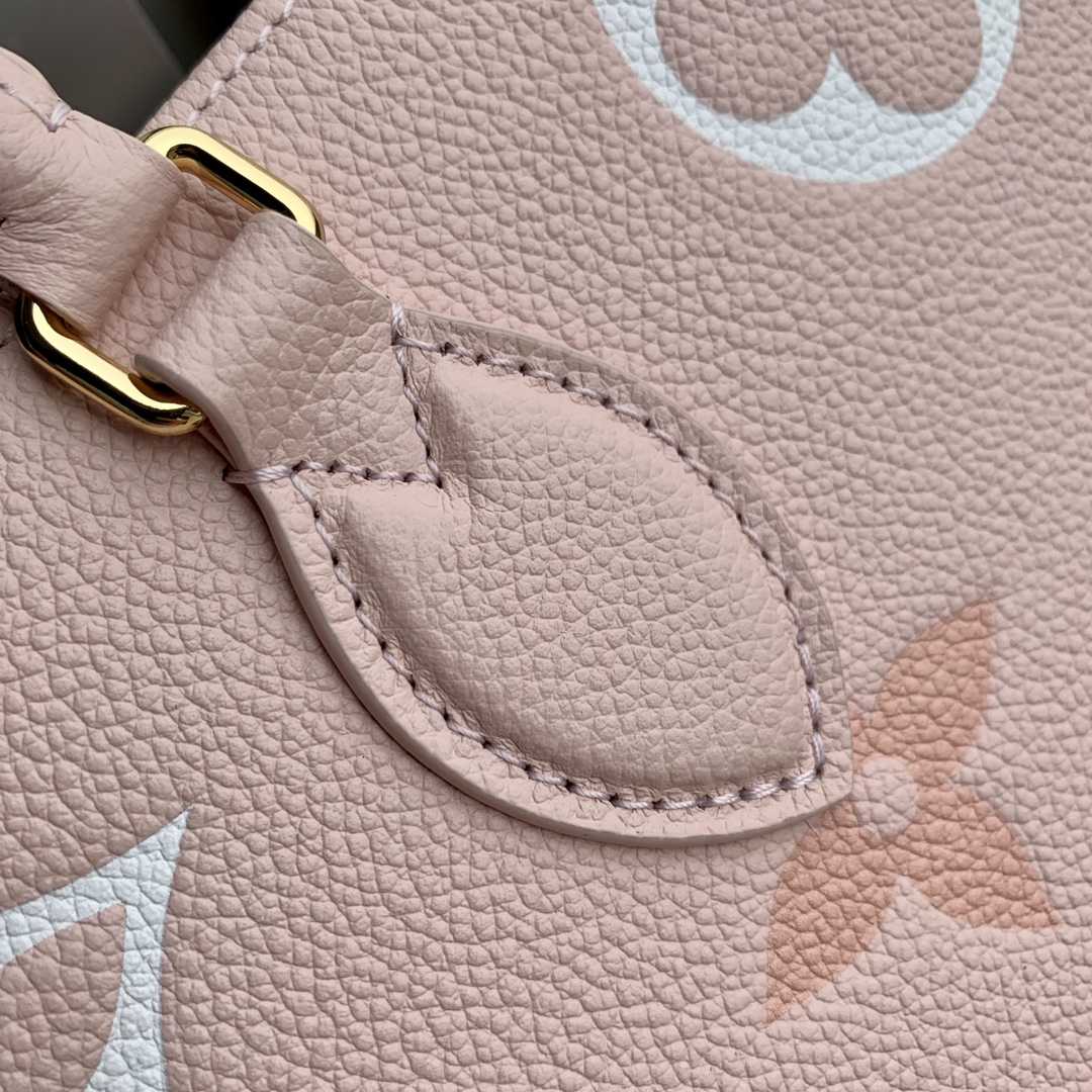 Louis Vuitton OnTheGo MM    M46542 - DopestKickz
