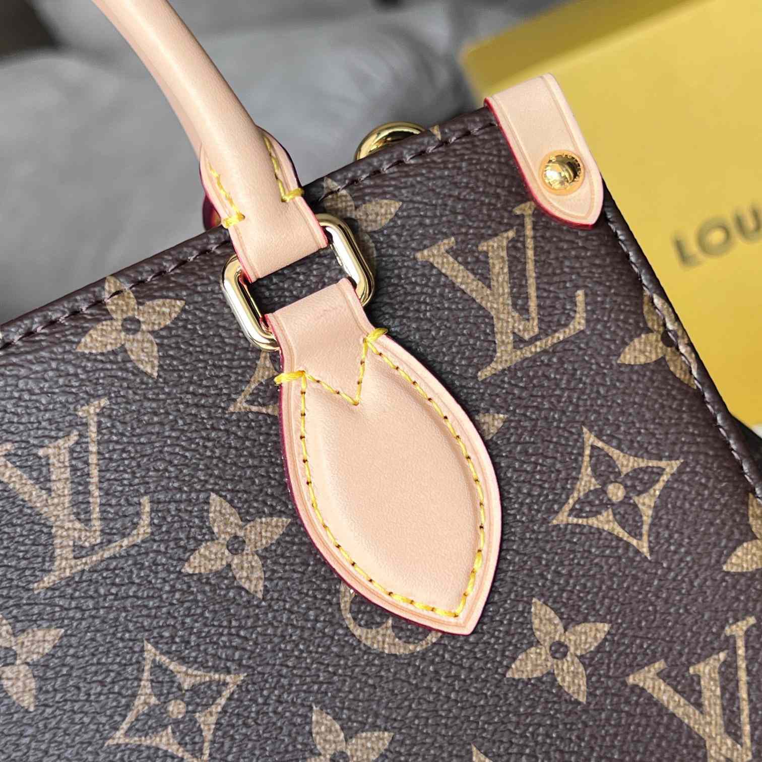 Louis Vuitton Sac Plat BB (21.5x22x9cm)M46265 - DopestKickz