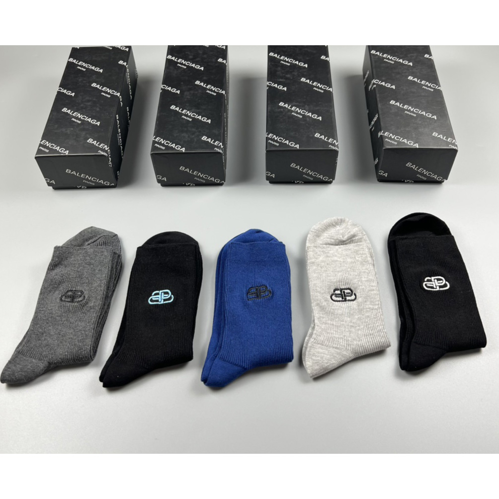 Balenciaga Socks/Box - DopestKickz