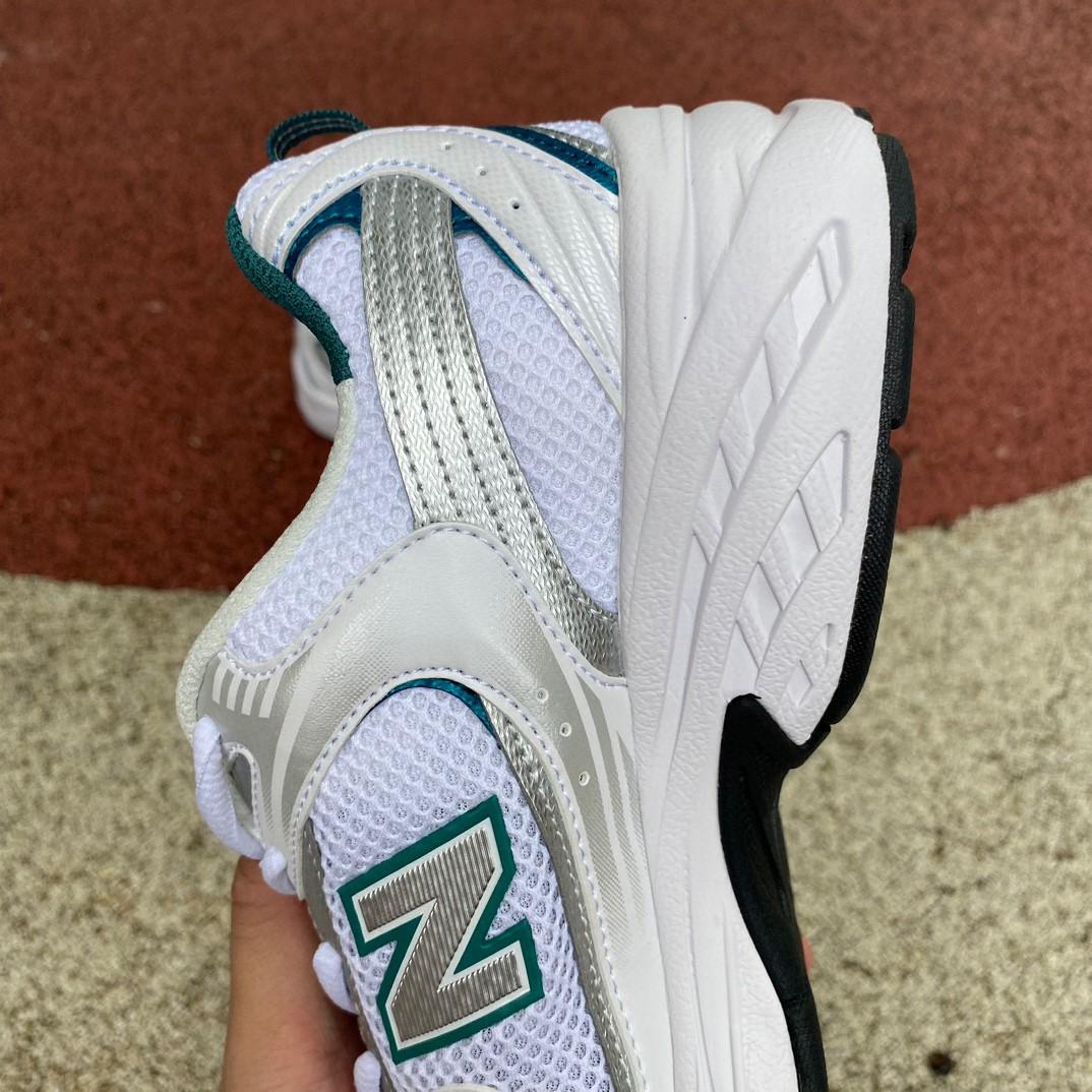 New Balance 530 Sneakers    MR530AB - DopestKickz