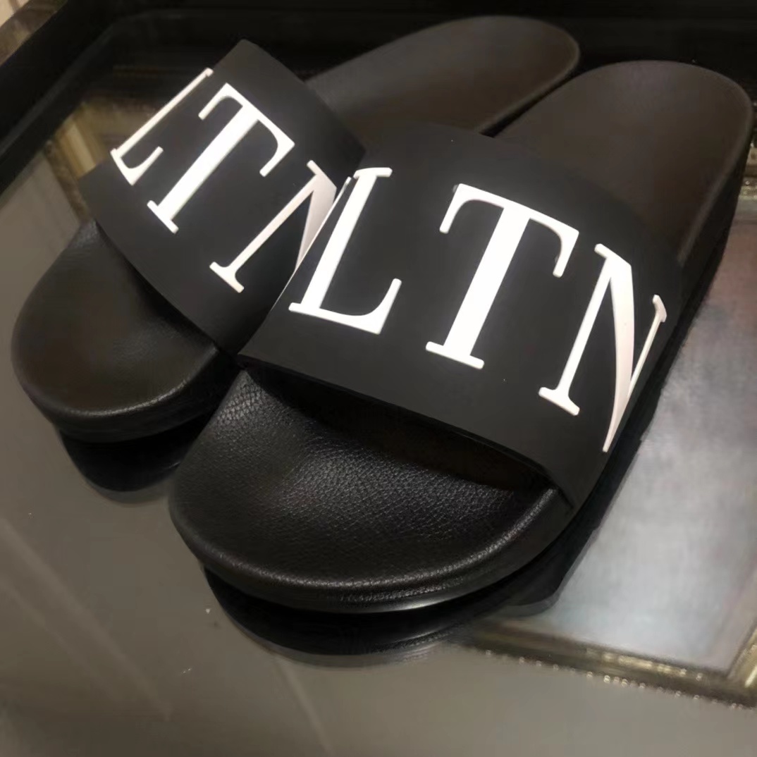 Valenti Garavani Vltn Slider Sandal - DopestKickz