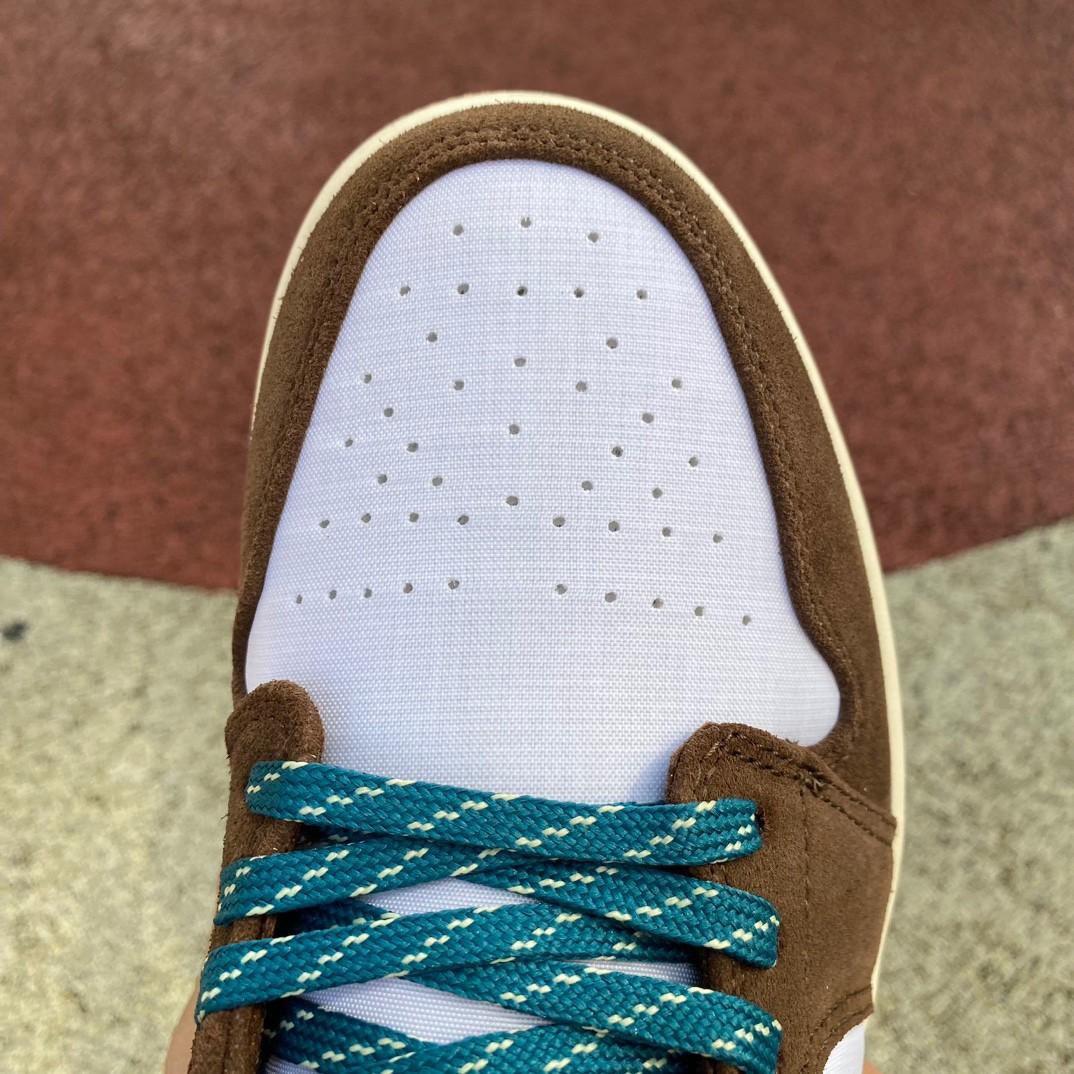 Air Jordan 1 Low Sneaker    FB2216-200 - DopestKickz