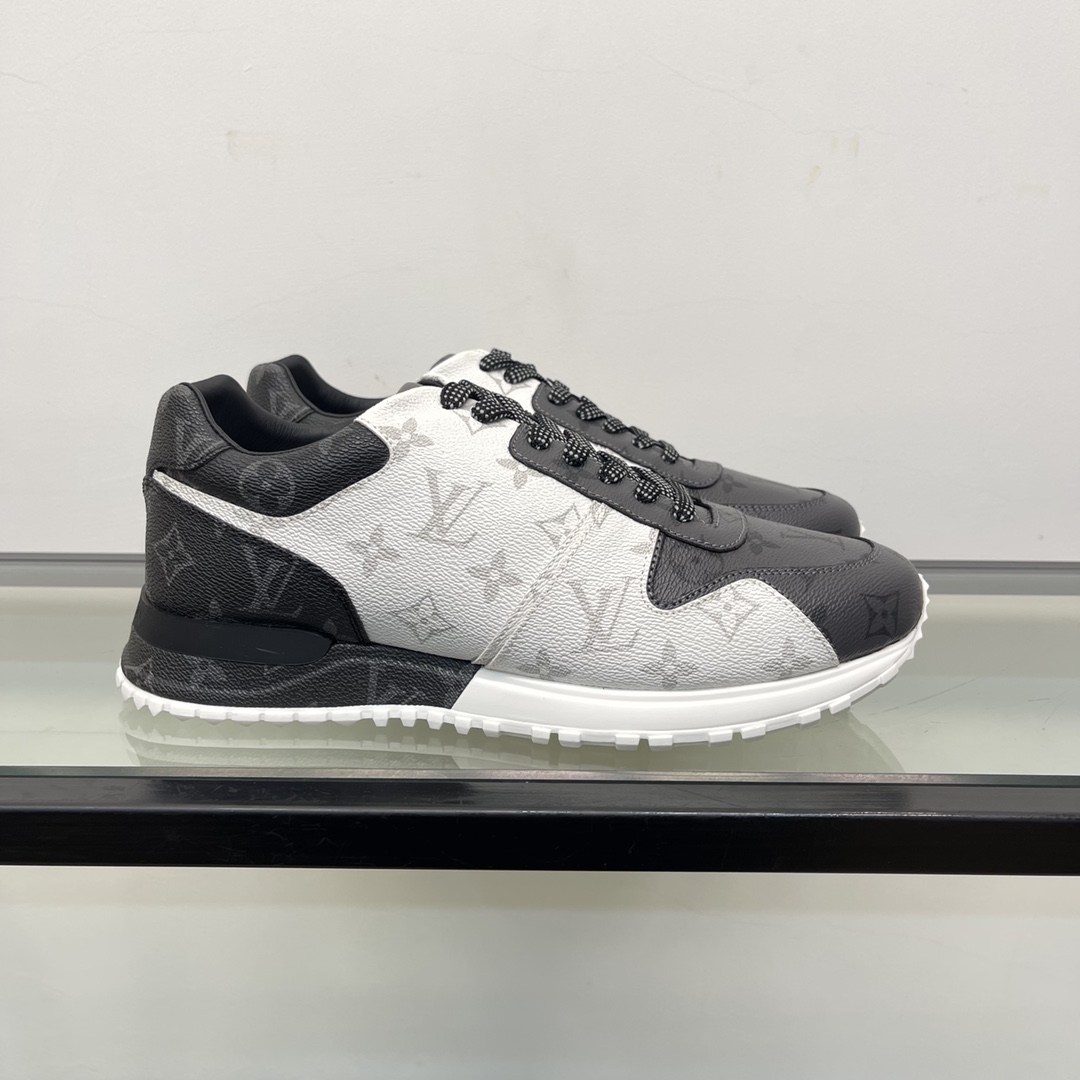 Louis Vuitton Run Away Sneaker        1A8UZL - DopestKickz
