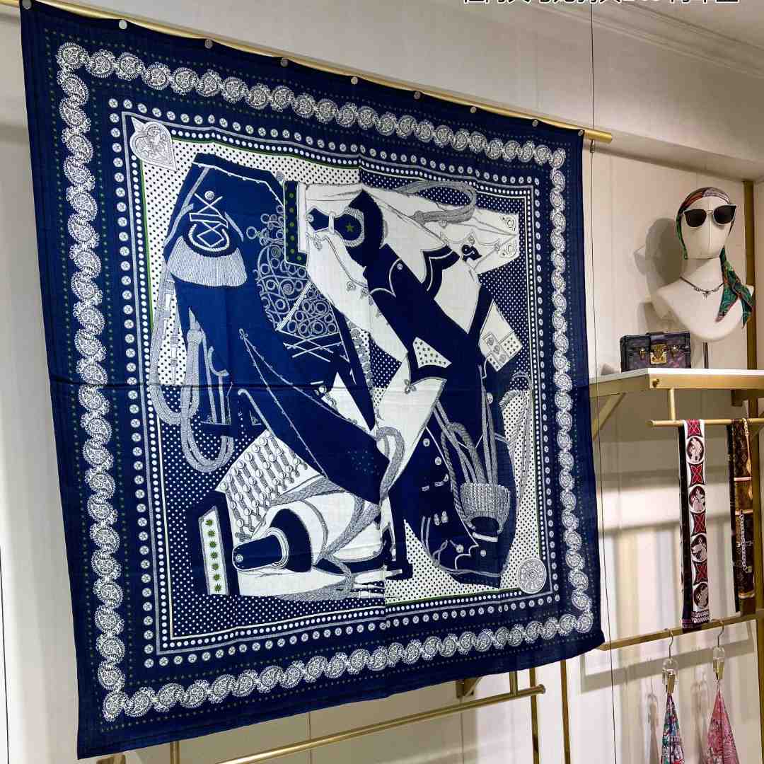 Hermes Zouaves et Dragons Bandana Shawl 140 - DopestKickz