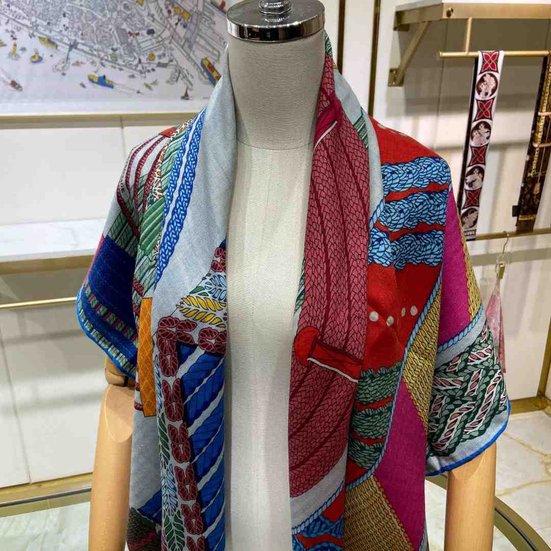 Hermes Dressage Tressage Shawl 140 - DopestKickz
