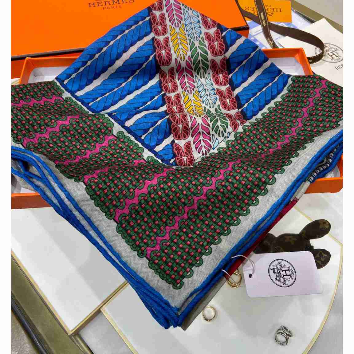 Hermes Dressage Tressage Shawl 140 - DopestKickz