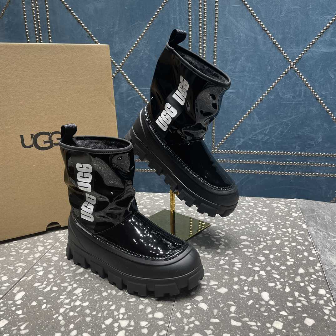 Ugg Classic Brellah Logo-print Boots - DopestKickz