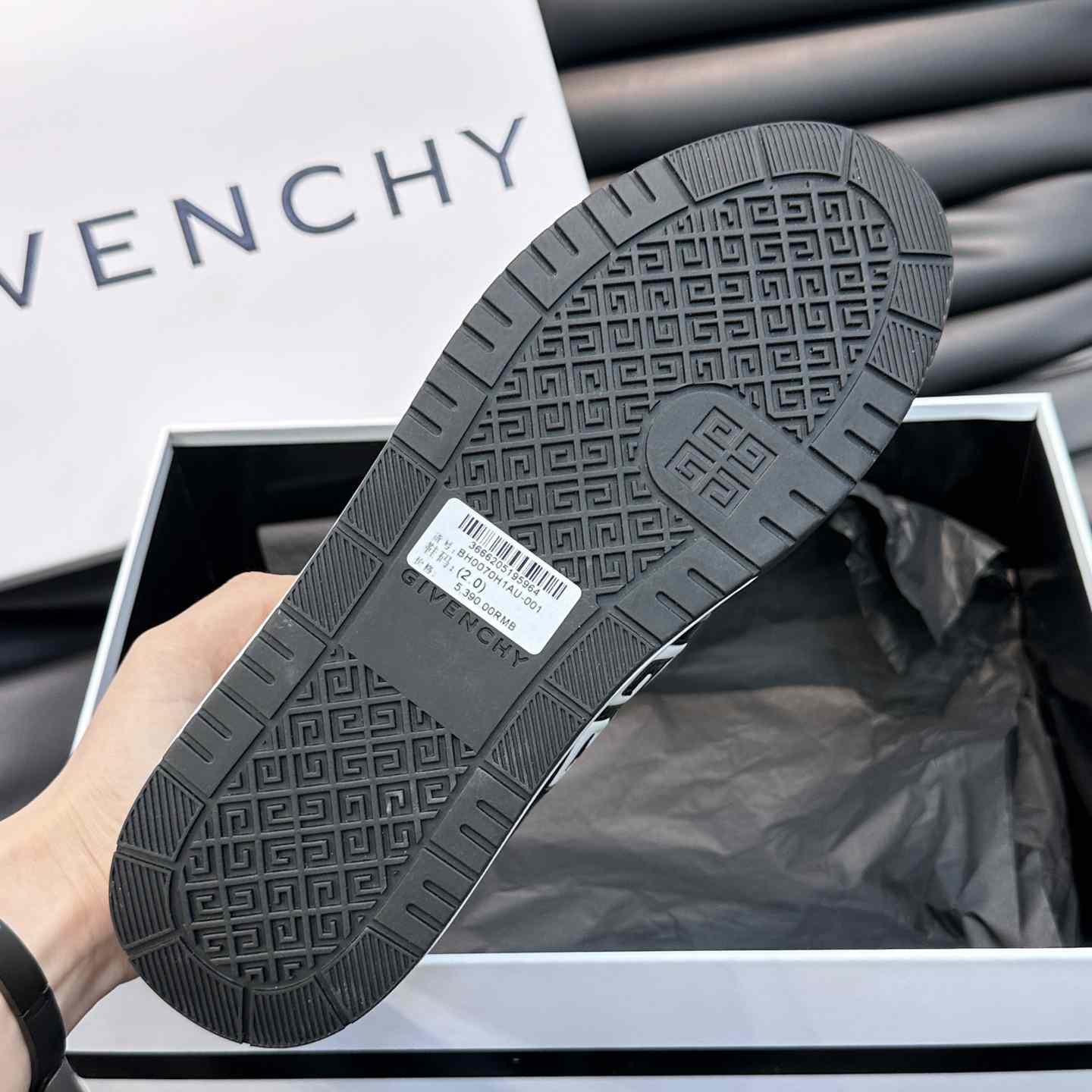 Givenchy G4 Sneakers In Patent Leather - DopestKickz