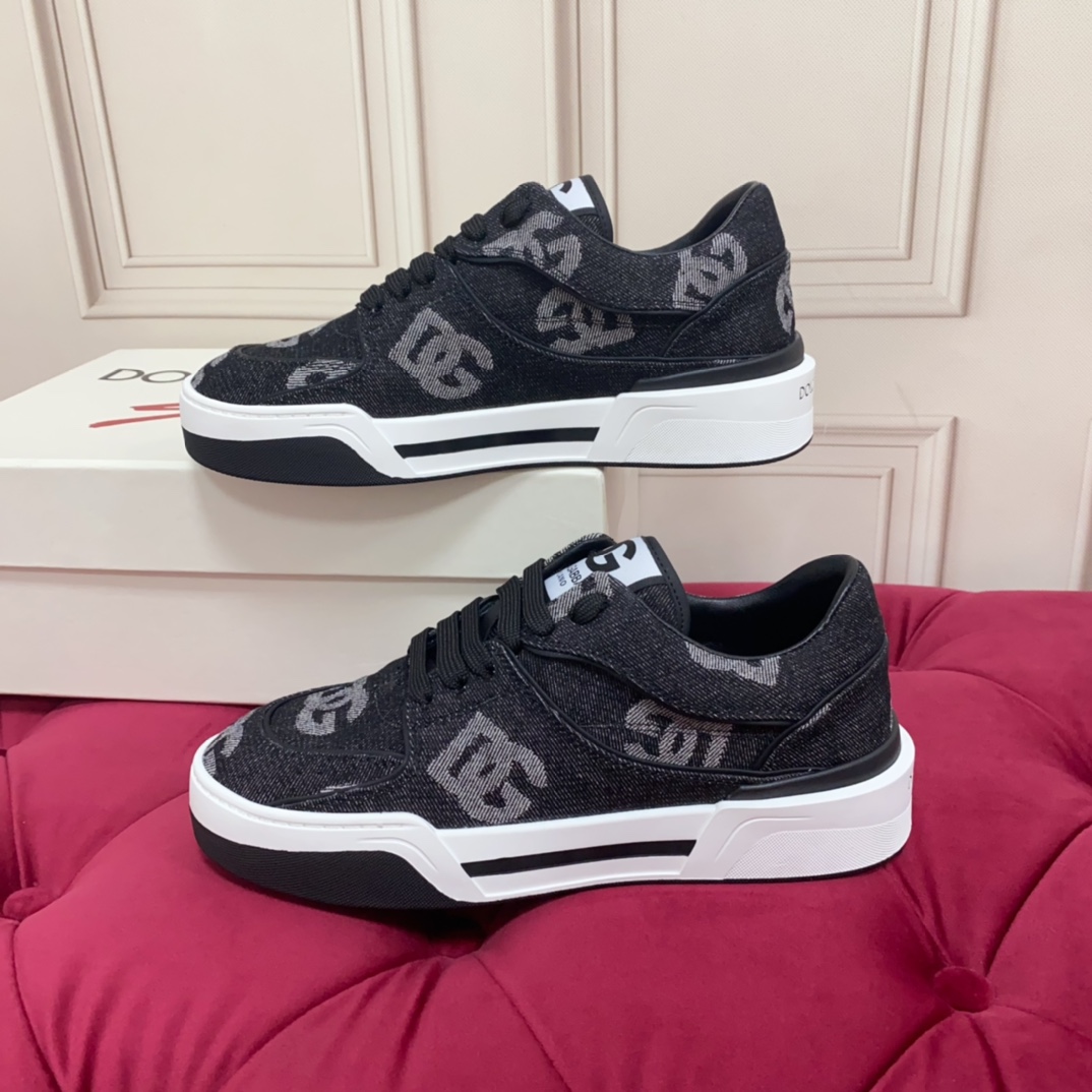 Dolce & Gabbana New Roma Sneakers With Denim Logo - DopestKickz