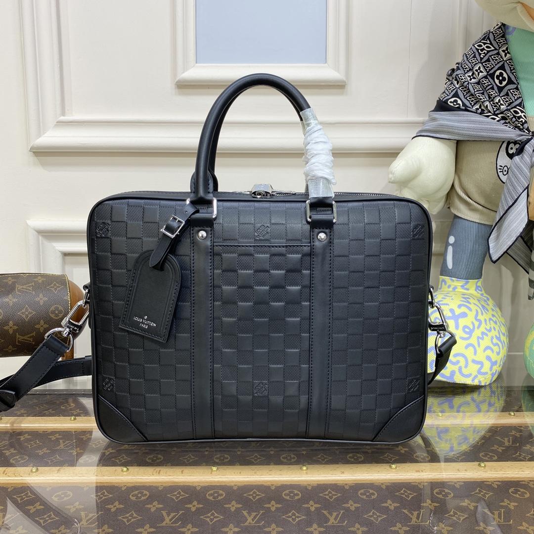 Louis Vuitton Porte-Documents Voyage PM (36.5 x 27.5 x 6cm)   N40444 - DopestKickz