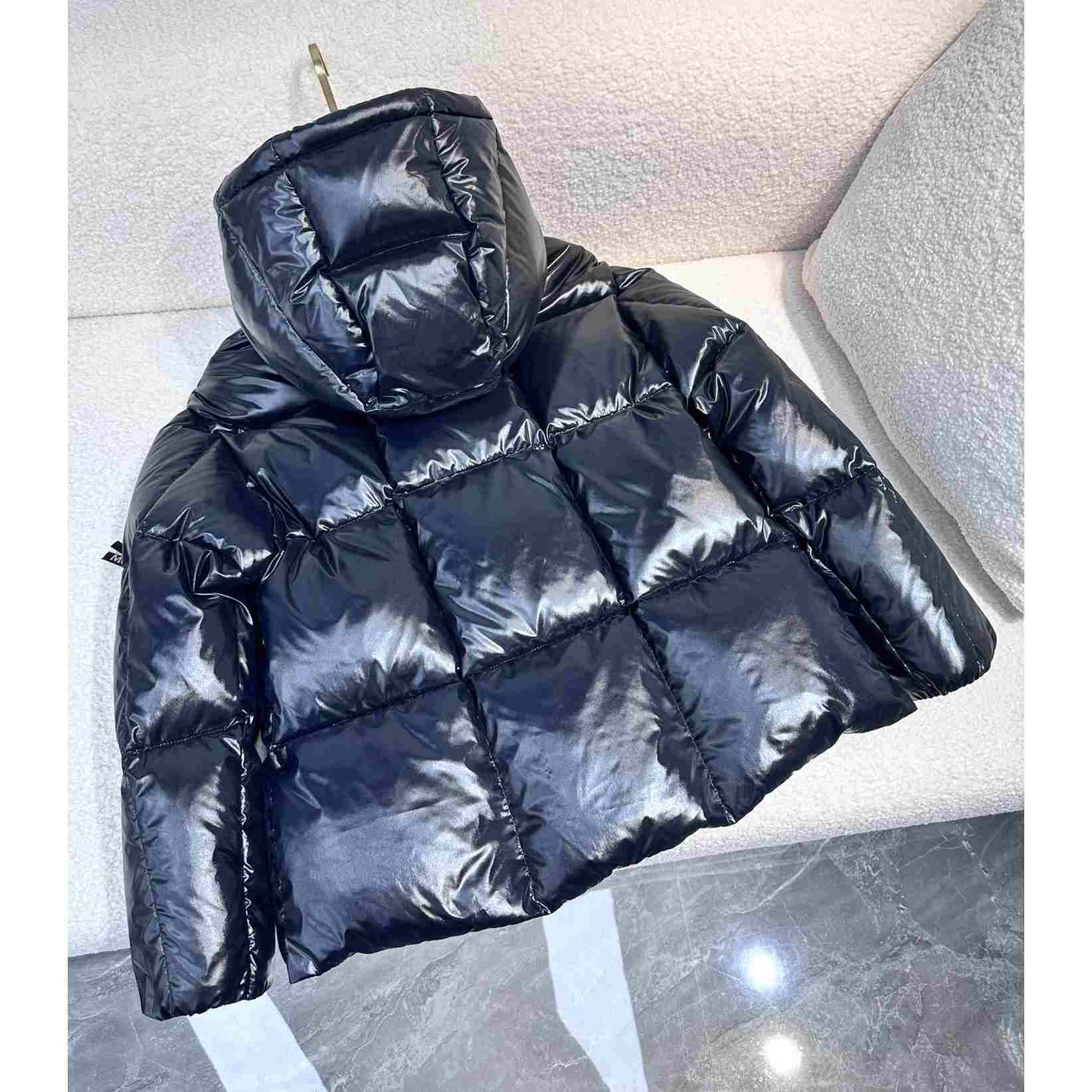 Moncler Parana Short Down Jacket - DopestKickz