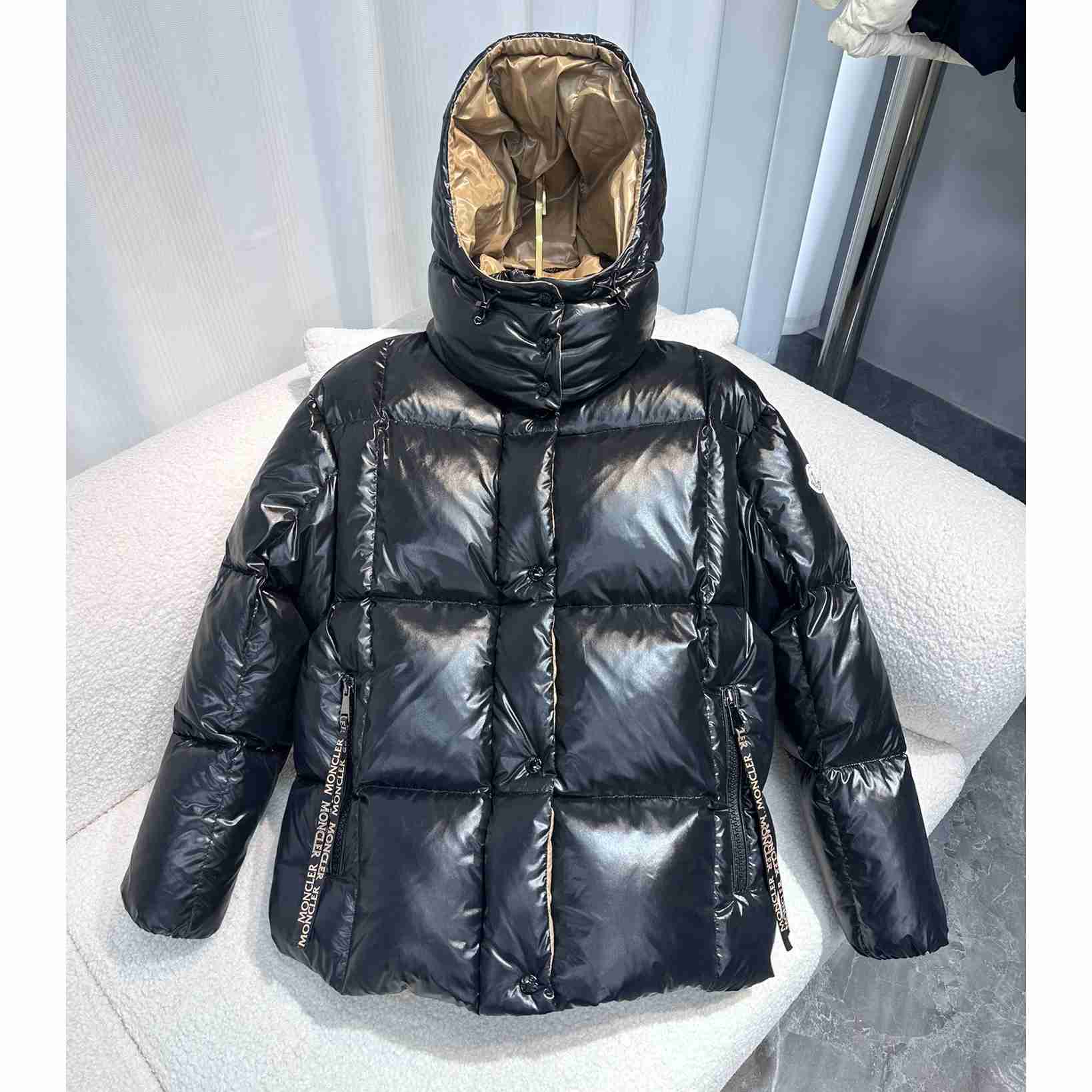 Moncler Parana Short Down Jacket - DopestKickz