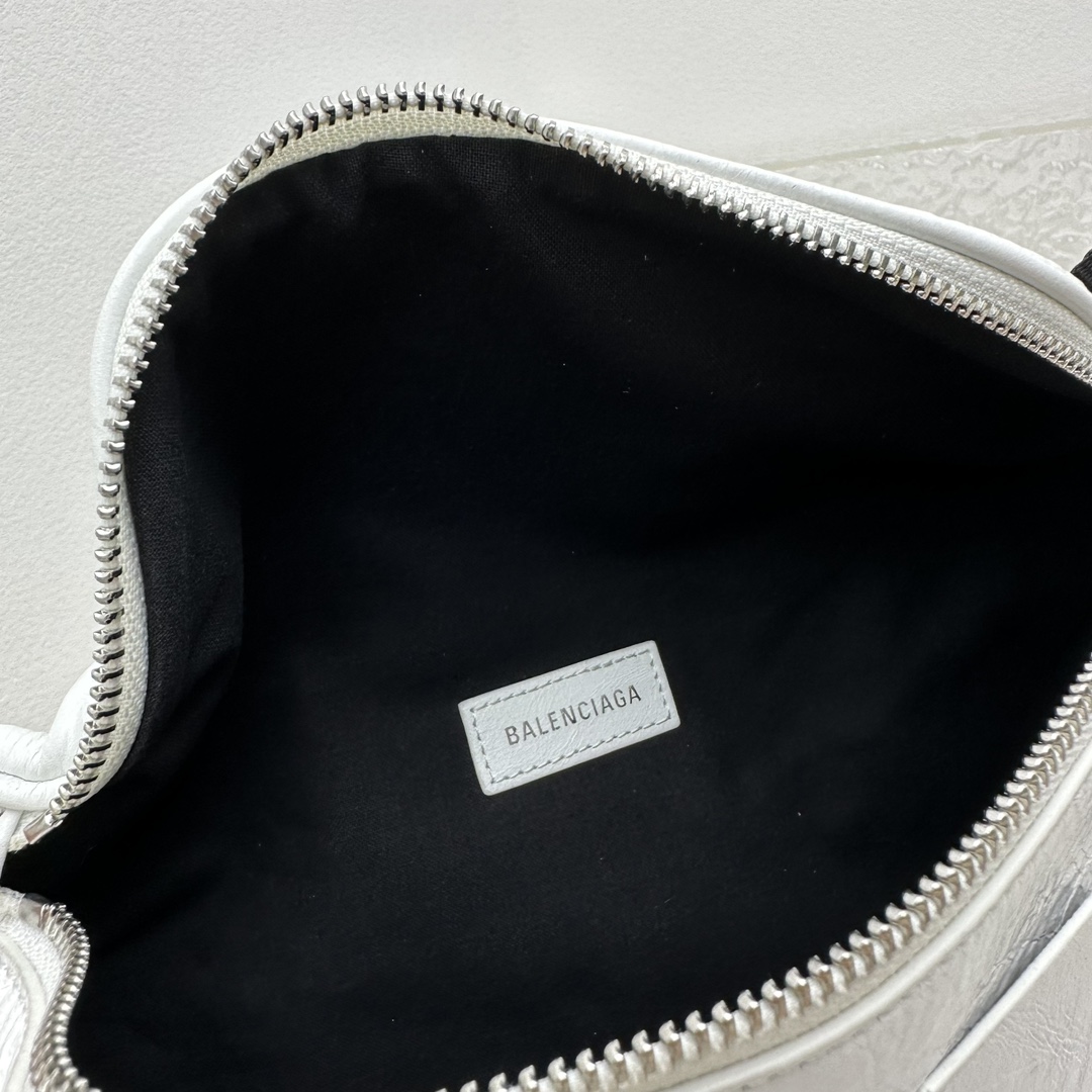 Balenciaga Superbusy Beltpack In White - DopestKickz