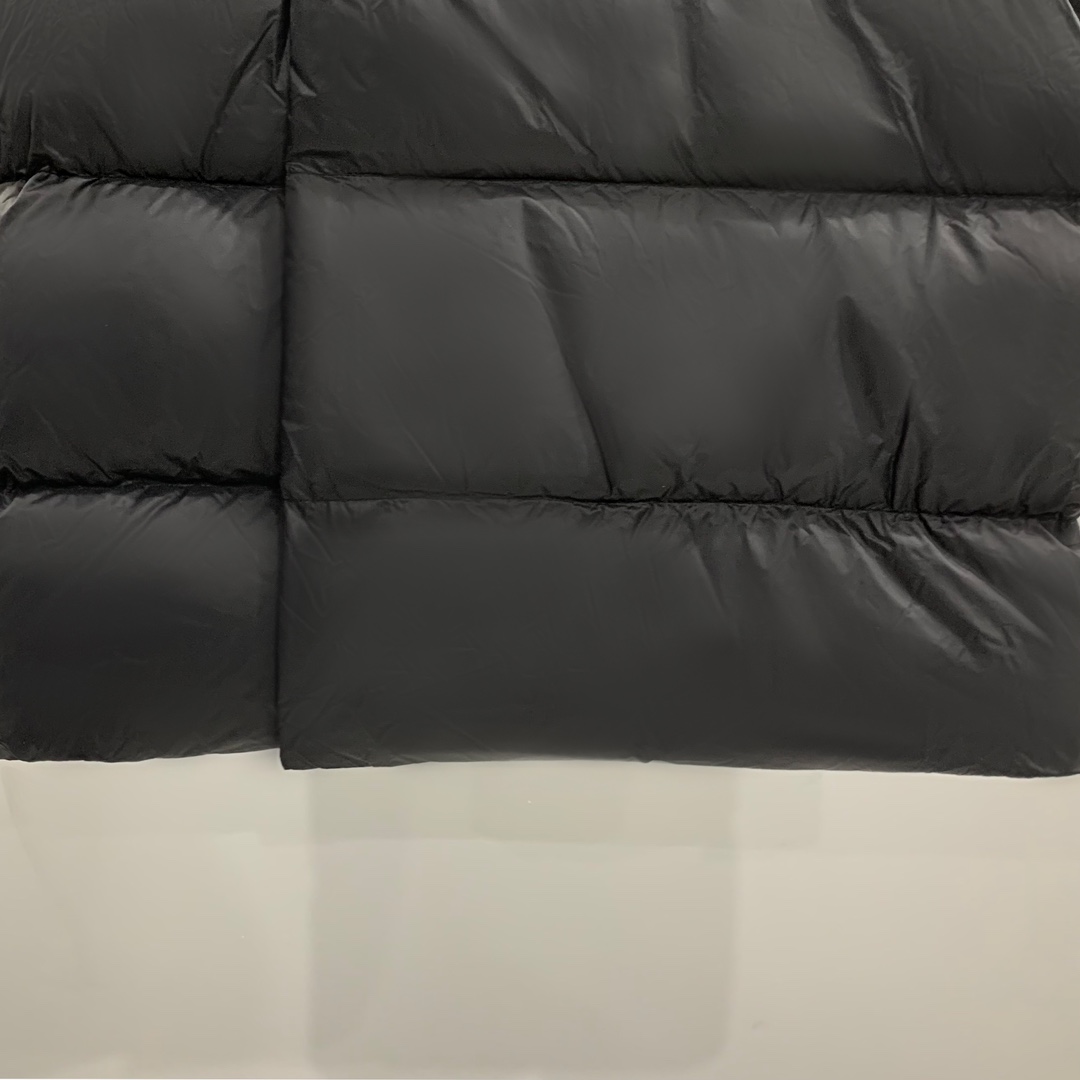 Rick Owens Black Padded Down Vest - DopestKickz
