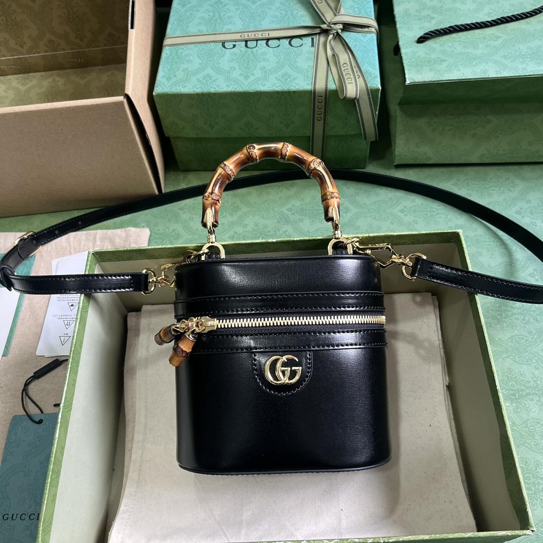 Gucci Mini Bamboo Shoulder Bag (15.5x 13.5x 4cm) - DopestKickz