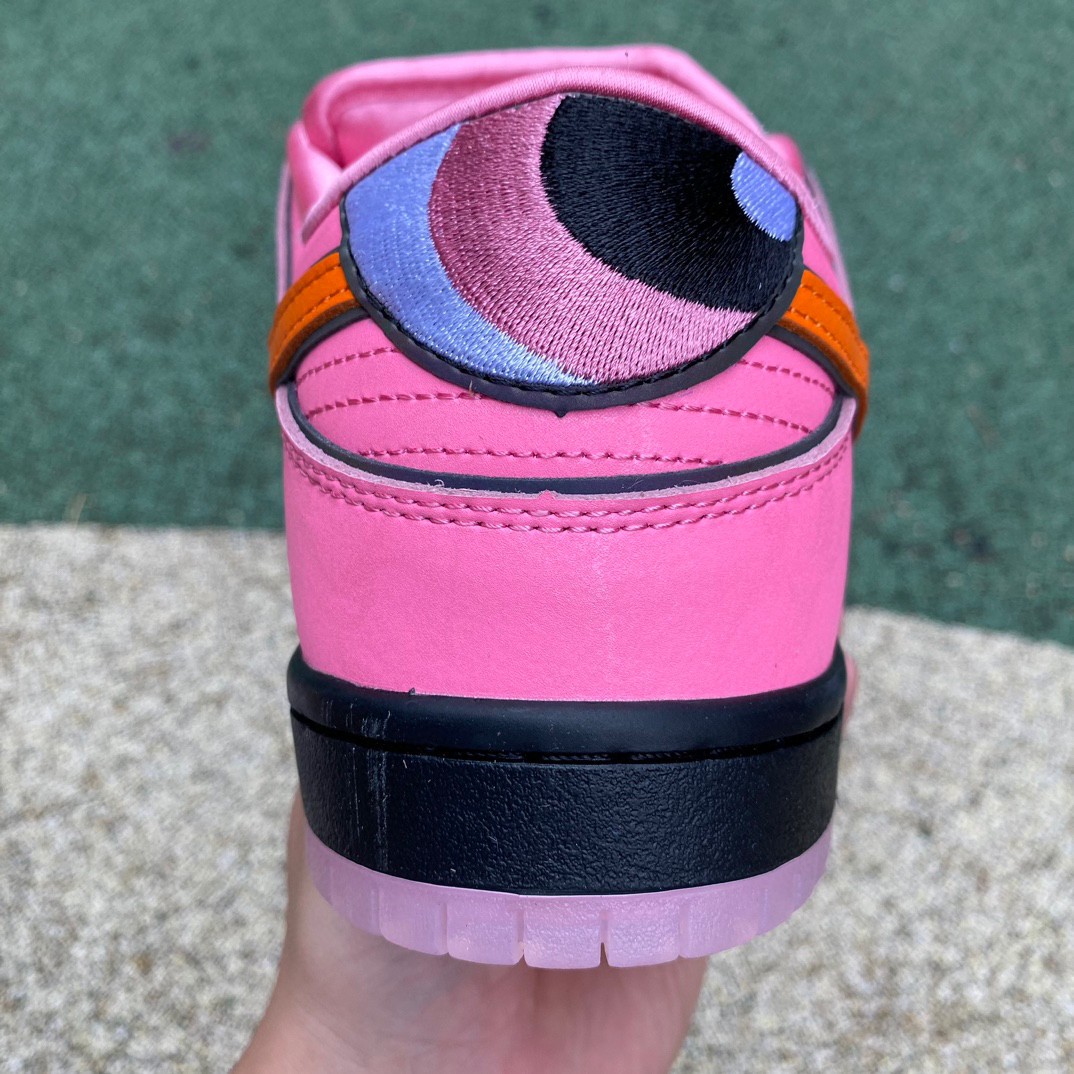Nike SB Dunk Low Sneakers      FD2631-600 - DopestKickz