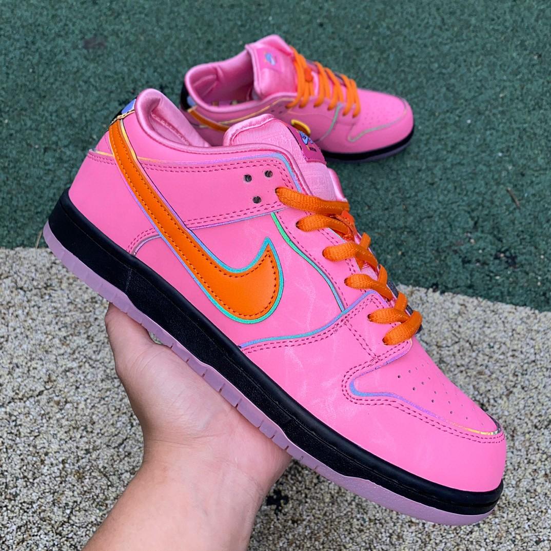 Nike SB Dunk Low Sneakers      FD2631-600 - DopestKickz