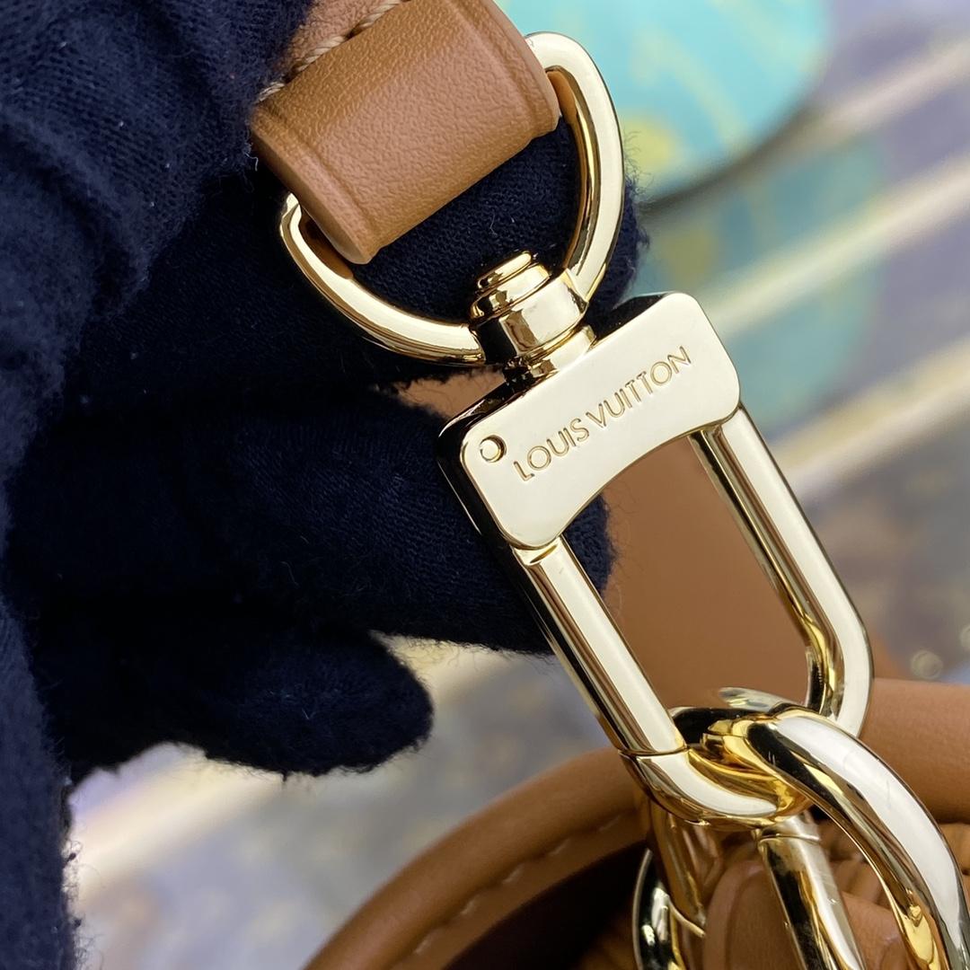 Louis Vuitton Saumur BB  (20-16-7.5CM)   M23471 - DopestKickz