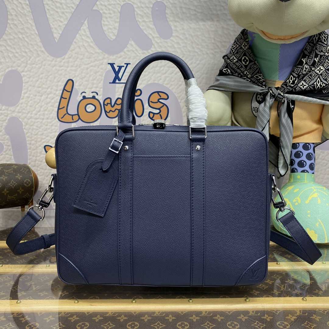 Louis Vuitton Porte Documents Voyage PM (36.5 x 27.5 x 6cm)   M30975 - DopestKickz