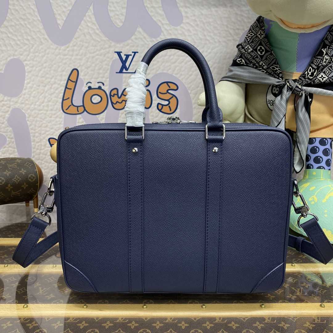 Louis Vuitton Porte Documents Voyage PM (36.5 x 27.5 x 6cm)   M30975 - DopestKickz