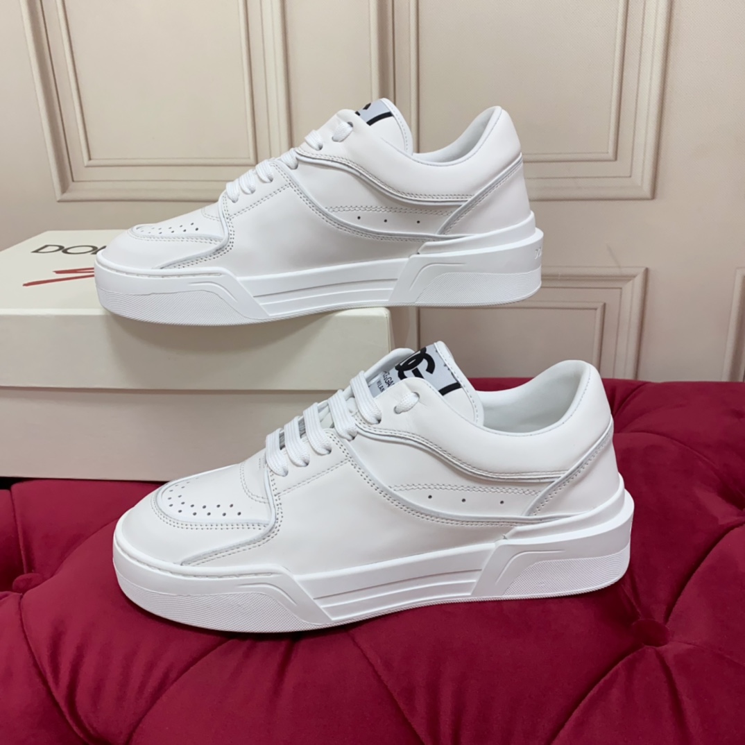 Dolce & Gabbana New Roma Sneakers - DopestKickz