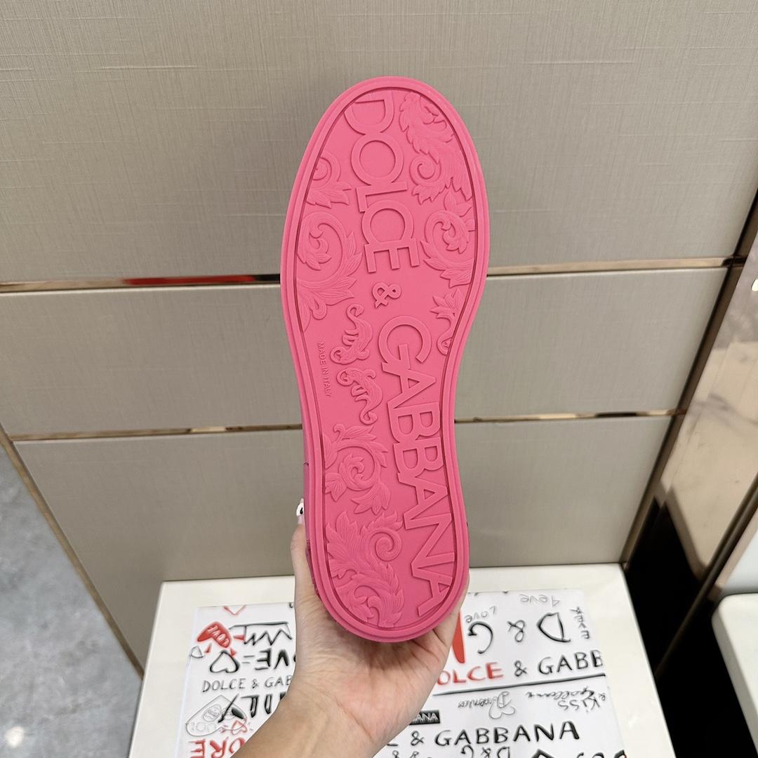 Dolce & Gabbana Embossed Logo Sneakers - DopestKickz