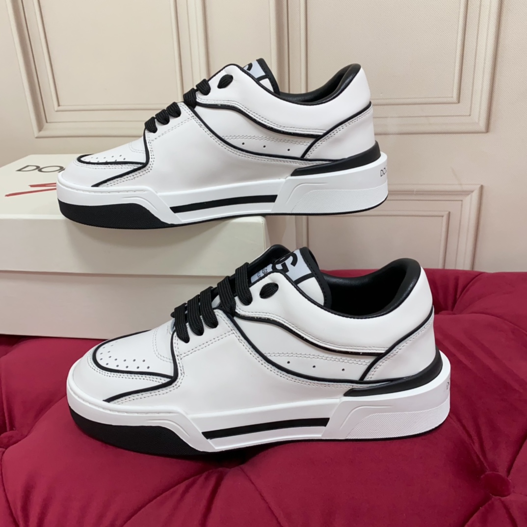 Dolce & Gabbana New Roma Sneakers - DopestKickz