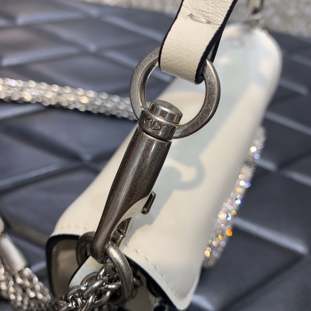 Valenti Locò Small Shoulder Bag With Jewel Logo - DopestKickz