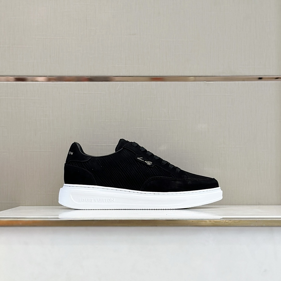 Louis Vuitton Beverly Hills Sneaker (Upon UK Size)  1AC63U - DopestKickz