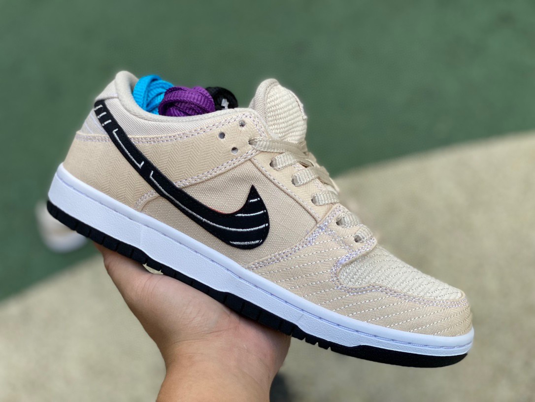 Albino & Preto x Nike Dunk SB Low Sneakers       FD2627-200 - DopestKickz