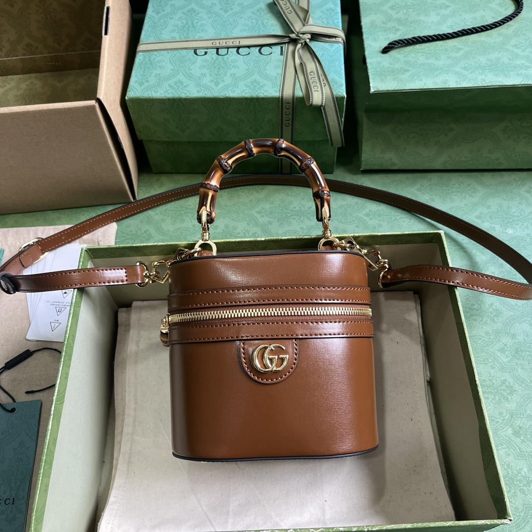 Gucci Mini Bamboo Shoulder Bag (15.5x 13.5x 4cm) - DopestKickz