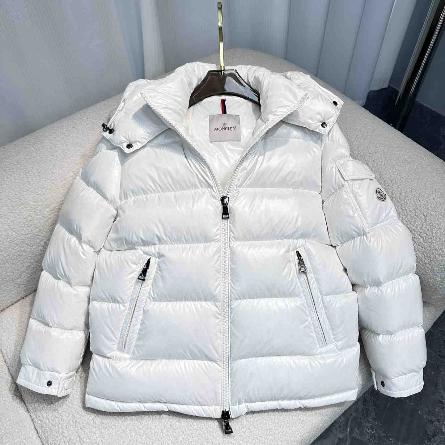 Moncler Maire Short Down Jacket - DopestKickz