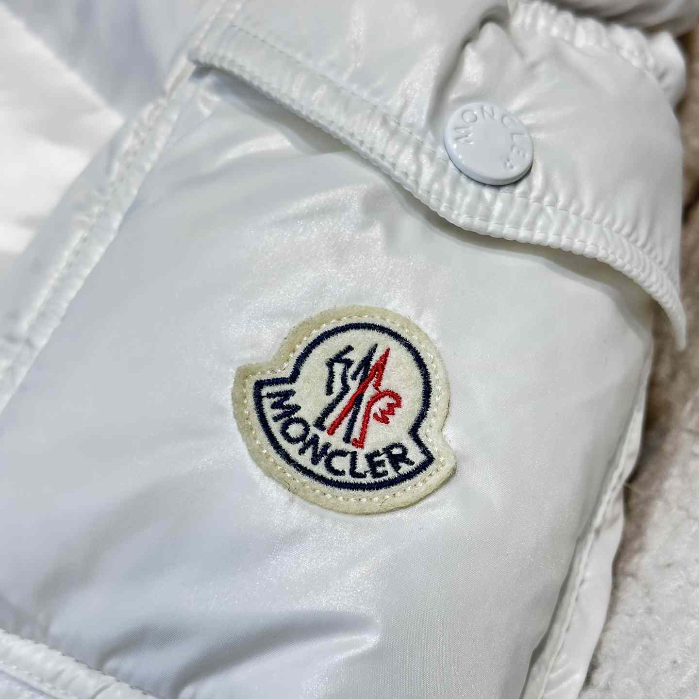 Moncler Maire Short Down Jacket - DopestKickz