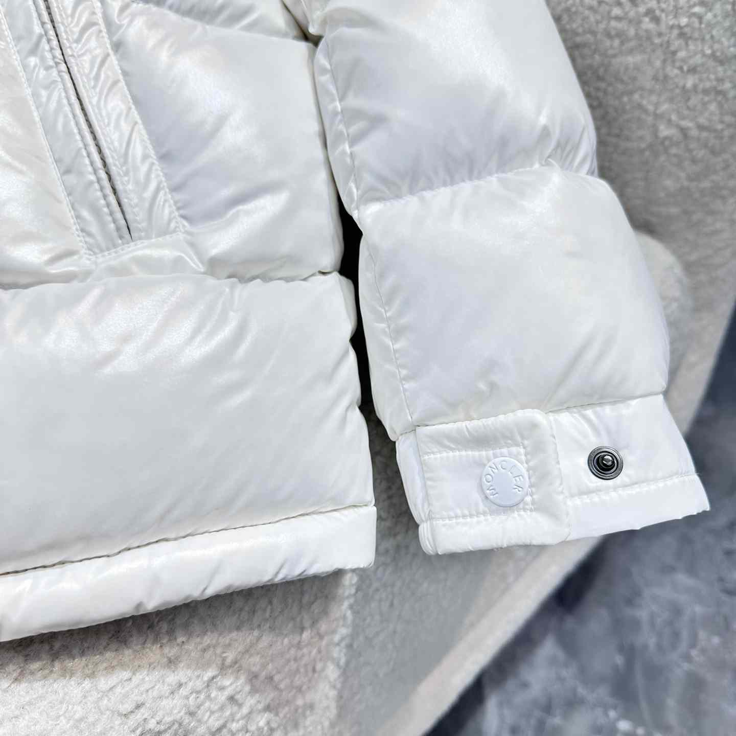 Moncler Maire Short Down Jacket - DopestKickz