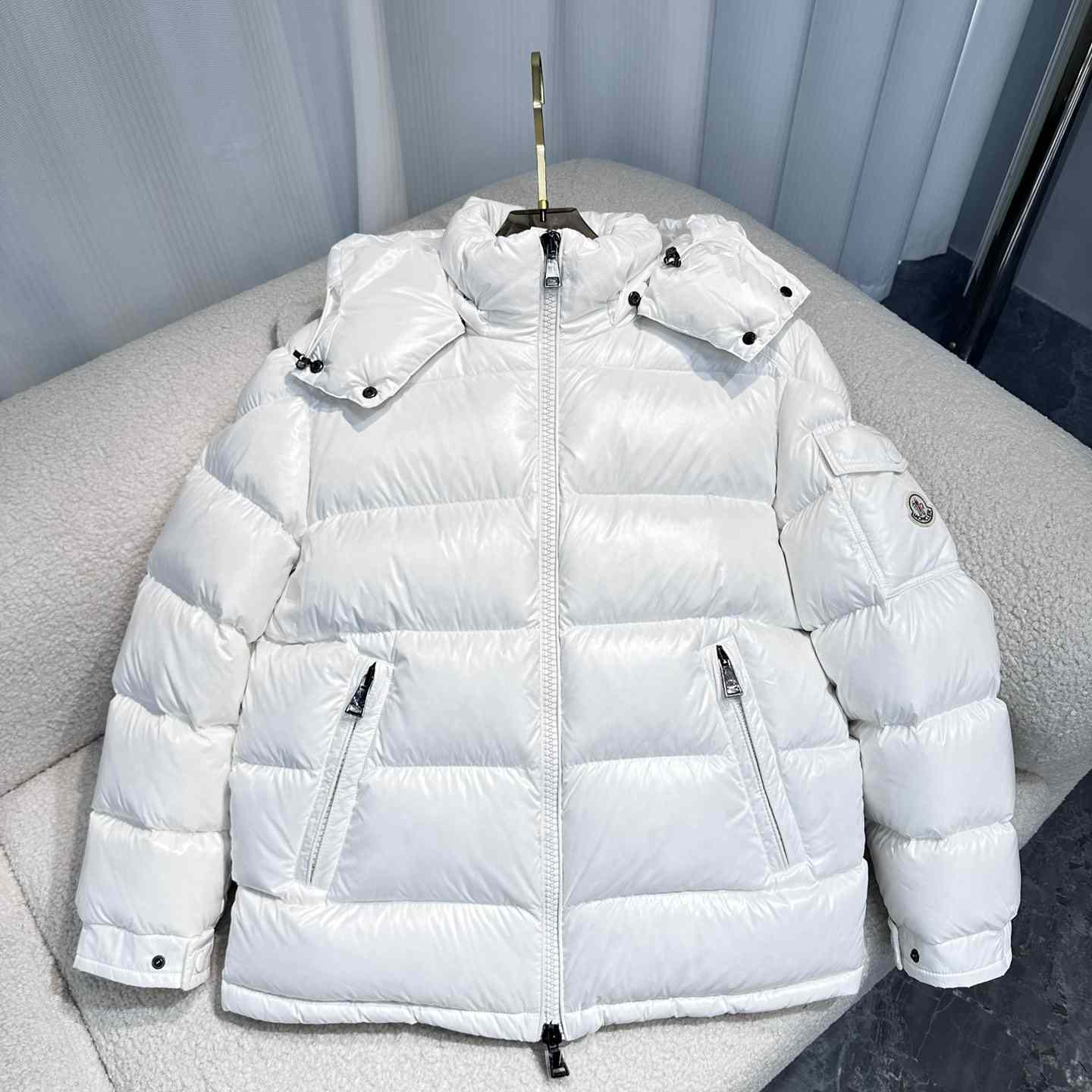 Moncler Maire Short Down Jacket - DopestKickz