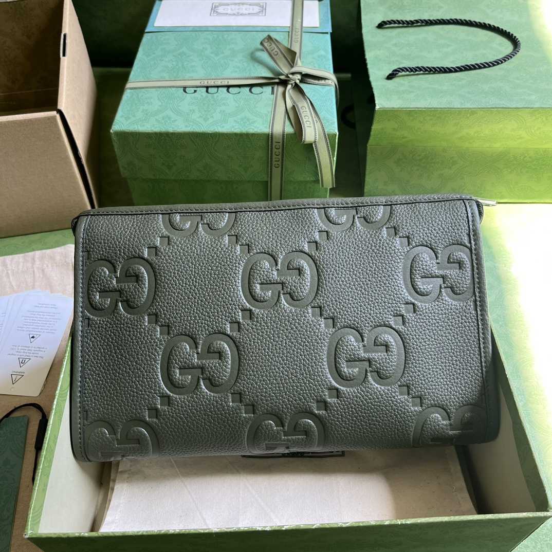 Gucci Jumbo GG Pouch (28.5x 18x 9cm) - DopestKickz