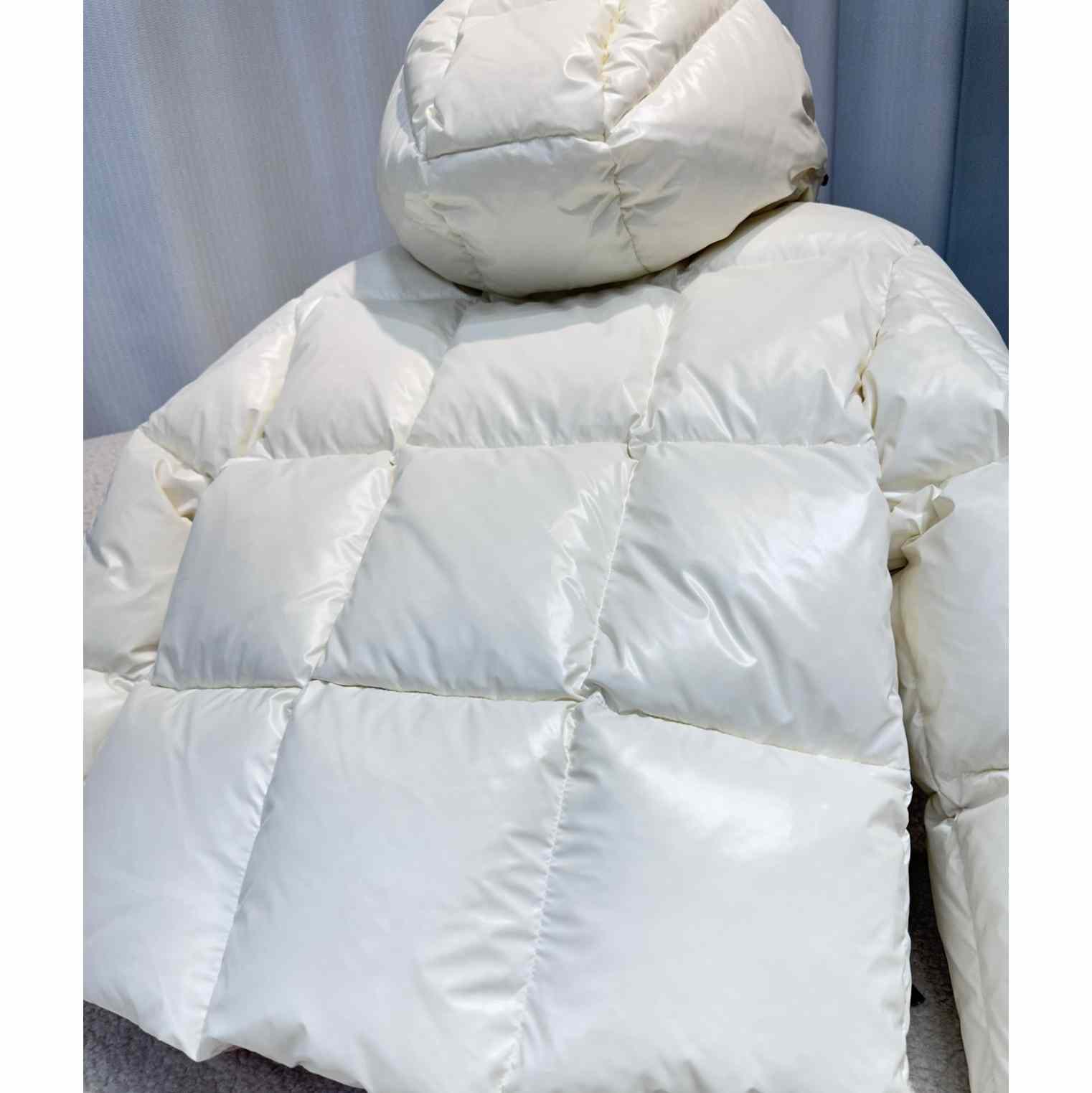 Moncler Parana Short Down Jacket - DopestKickz