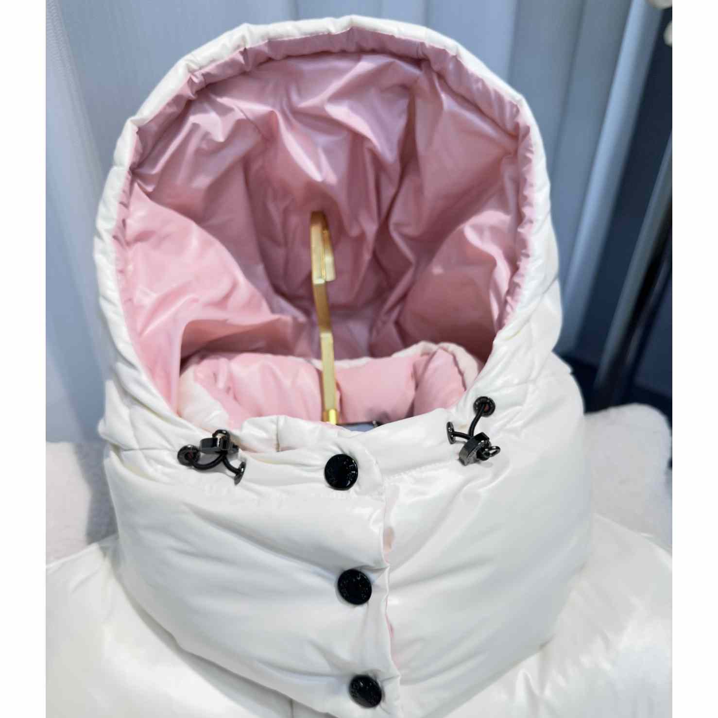 Moncler Parana Short Down Jacket - DopestKickz