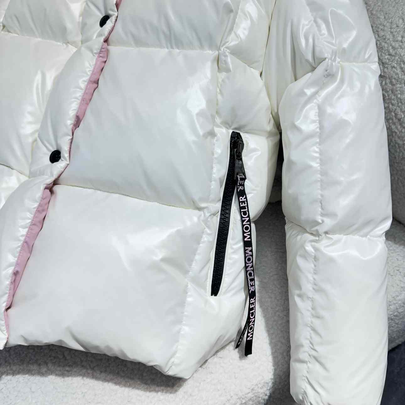 Moncler Parana Short Down Jacket - DopestKickz